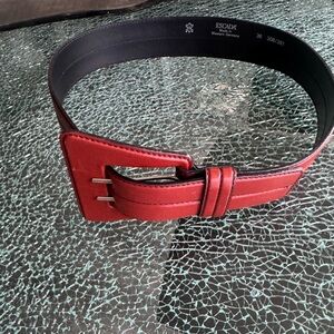 Escada women’s brown Leather Belt 36